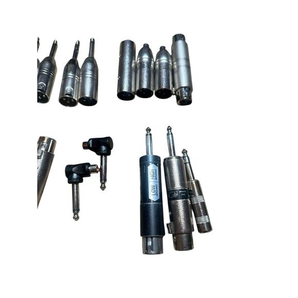 Mix Of XLR and 1/4 inch jacks And Connectors - Picture 4 of 5